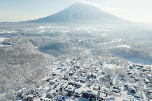 School-ski-trips-Niseko-Japan-4